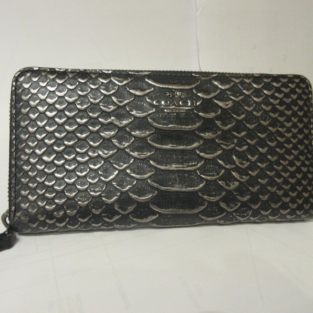 Coach Metallic Leather Accordion Zip Wallet F56283 Gray Snake Python Glitter